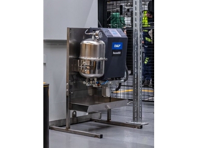 RecondOil is a kidney-loop system that brings dirty oil to cleaner than new condition RecondOil® is a kidney-loop system that brings dirty oil to cleaner than new condition.